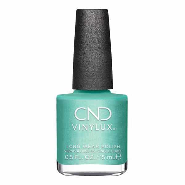 CND Vinylux Clash Out 446 - Neglelak i Bizarre Beauty