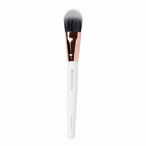 Brushworks Foundation Brush i Pink og Guld - Fantastisk tilbud!