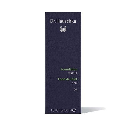 Dr. Hauschka Foundation 06 Valnød - 30 ml Makeup