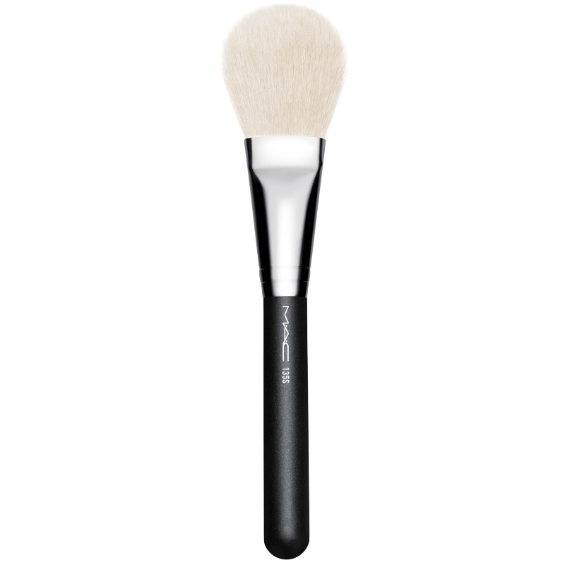 Mac Large Flat Powder Brush 135s